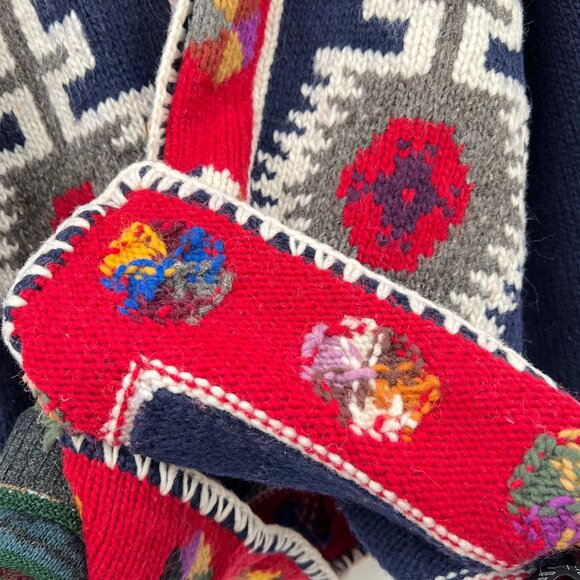 Southern Exposure Pure Wool Ecuadorian Cardigan - Picture 6 of 7